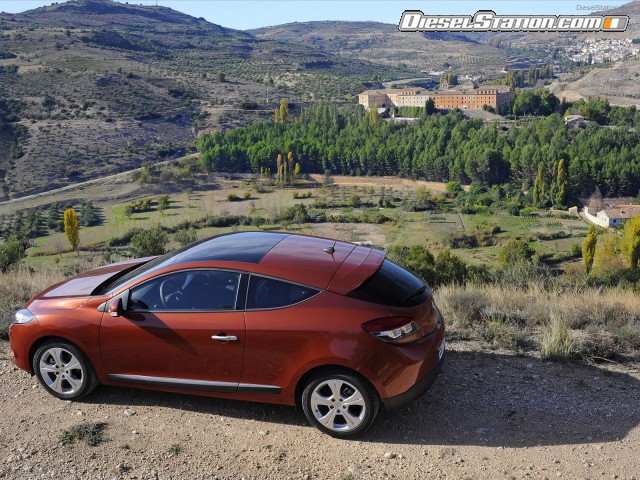 Renault Megane Coupe 2009 Picture #9 Renault Megane Coupe 2009 Picture #9